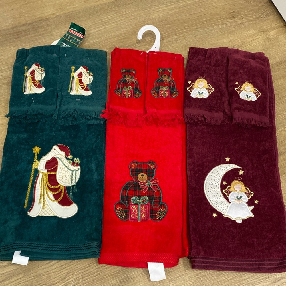 Vintage NWT Holiday / Christmas Towel Sets 1) Santa 2) Bear 3) Angel - Picture 1 of 10